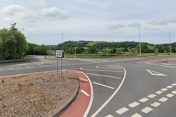 The junction of the B4518 and A470 in Llanidloes