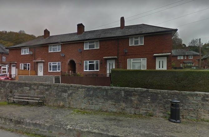 Thousands of Powys council houses date from the 1960s and 1970s, a committee has heard