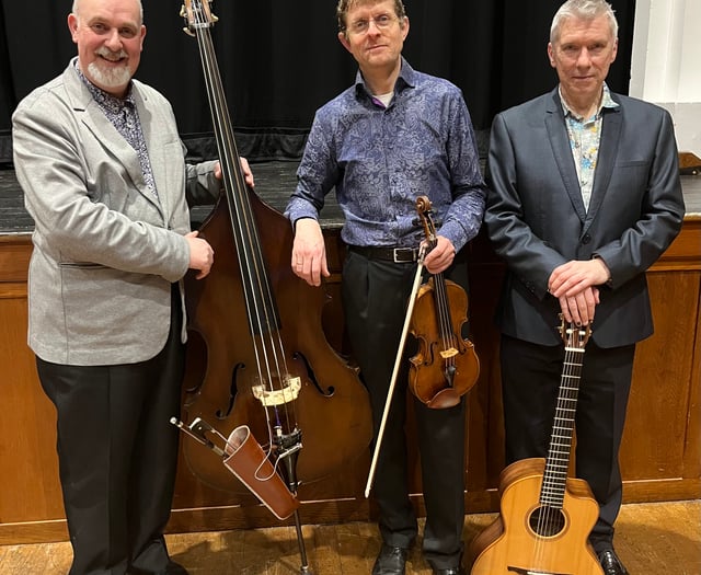 Dolgellau Music club welcome trio