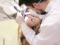 Dental services 'at risk of catastrophic collapse'