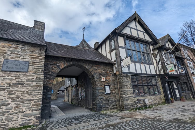 The Owain Glyndŵr Institute is set to get a refurb