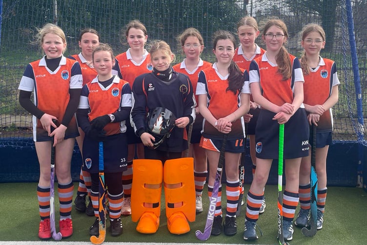 Dysynni Under 12s girls team