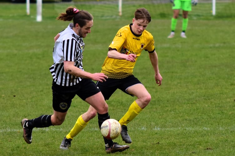 Iolo ap Dafydd launches a Bow Street attack against Welshpool Town