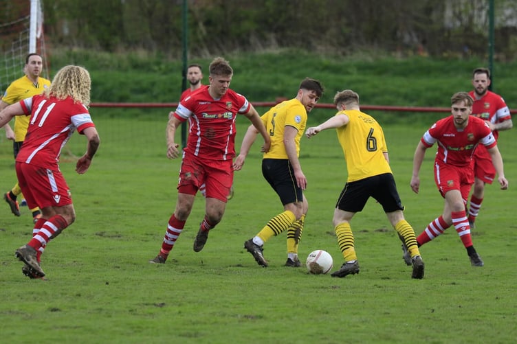 Porthmadog were unlucky not to take the three points at Chirk