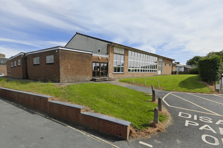 Llanidloes Town Council want to reopen the youth centre and return it back to it's former glory