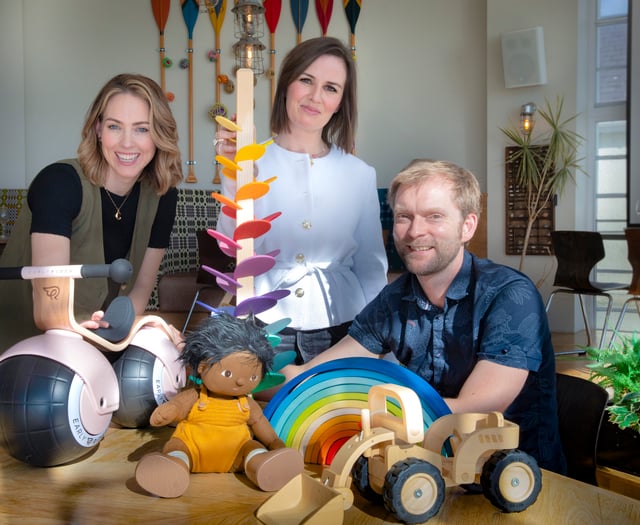 Entrepreneurs can take baby steps in business with just a smart phone