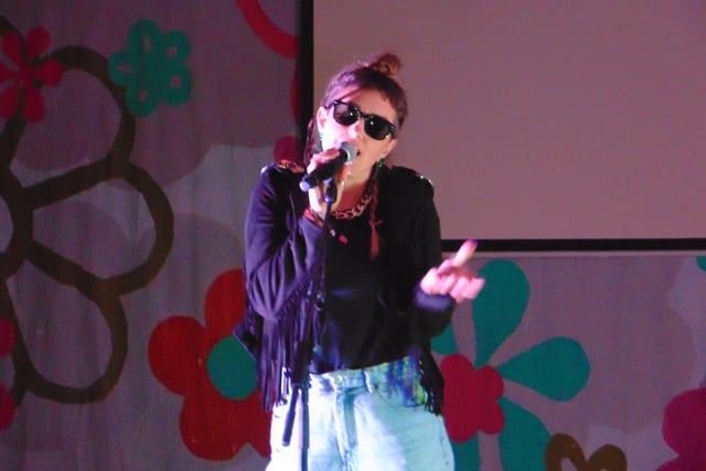 Wrestler's daughter wows pupils with music