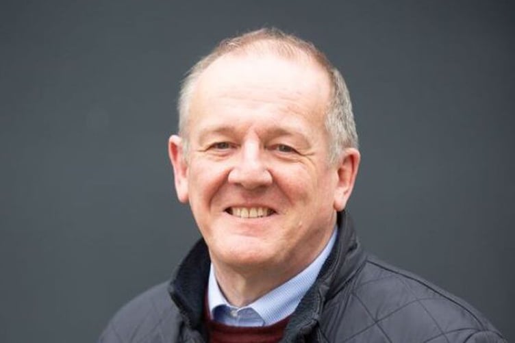 Roedd Aled Roberts yn Gomisiynydd y Gymraeg rhwng 2019 a 2022