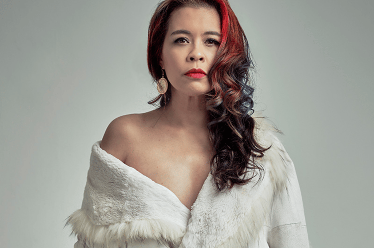 Comedian and scientist Ria Lina