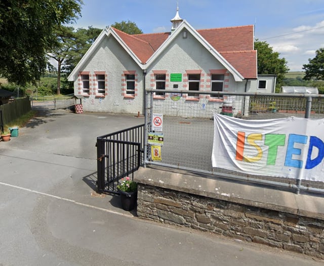 Village primary school given thumbs up by inspectors