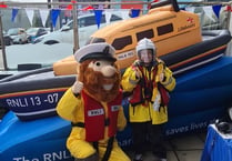 Coffee morning raises over £500 for New Quay RNLI