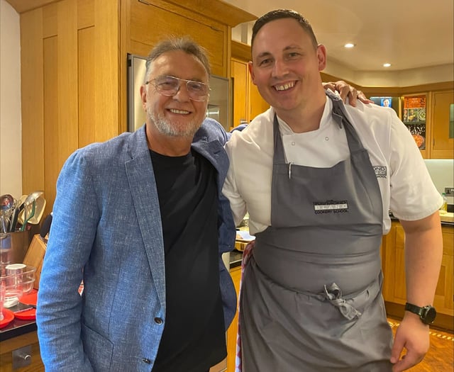 Meet the Porthmadog man teaching celebrities to cook