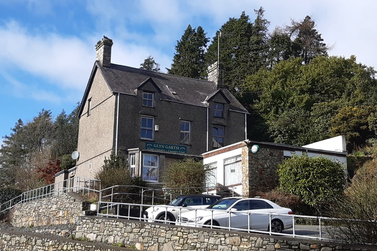 Glyn Garth Country Club is on the market for £350,000