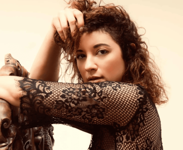 Singer songwriter Floriane has three tour dates in Gwynedd