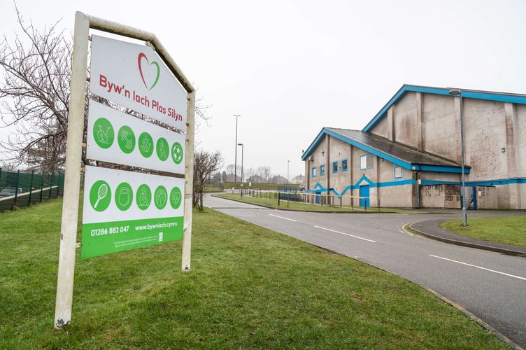 Work on Byw'n Iach Plas Silyn car park in Penygroes could last four months