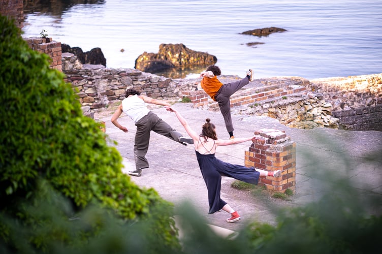 Y Dewis by Jones the Dance