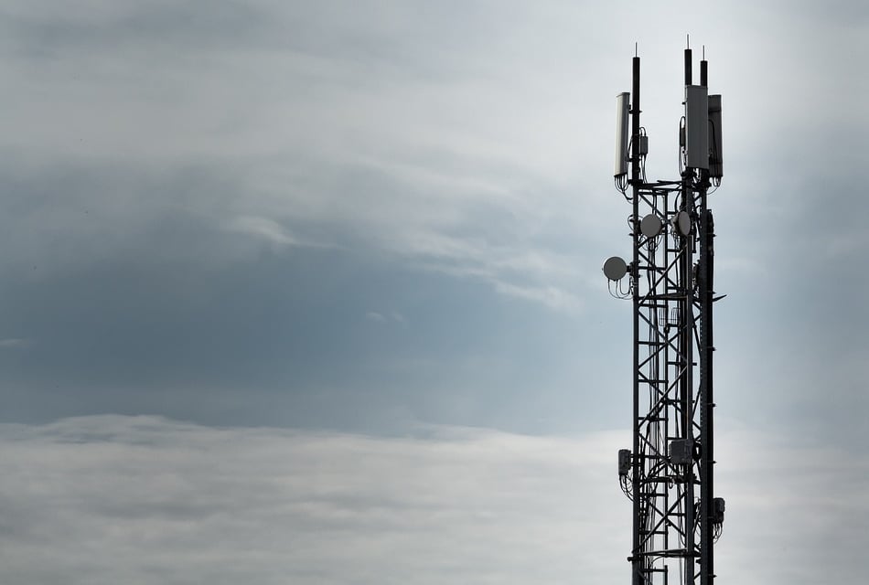 Farming union's concerns over mobile phone masts