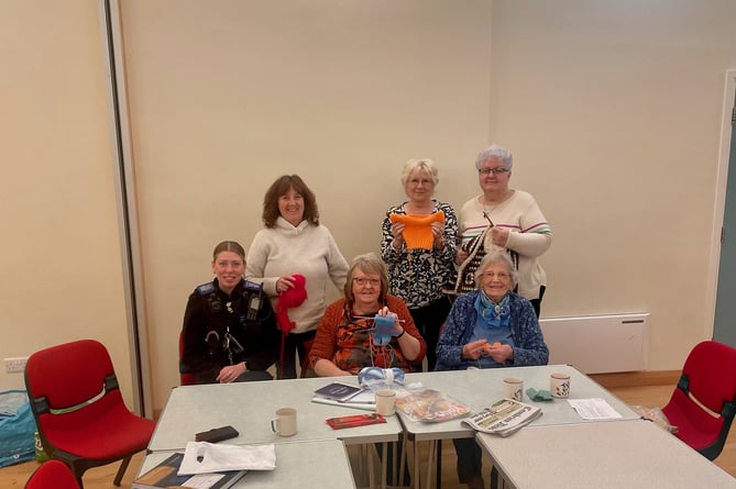 PCSO Shannon visited Neuadd Dyfi’s Community Drop in Centre