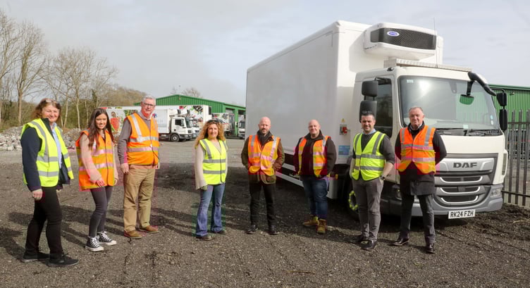 Harlech Foodservice Criccieth 
North Wales Net Zero Networking Visit
Janette Jones, Mared Williams, Mike Learmond, Frankie Holbro, Ashley Rogers, Gareth Jones, Ian Evans and Jim Jones
