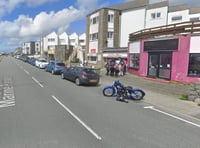 Seafront salon could turn into ice cream, dessert and coffee shop