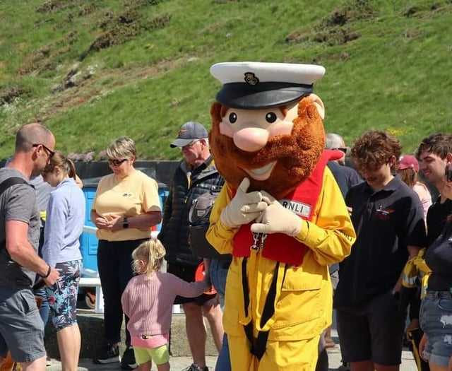 Put your wellies on and walk the prom for RNLI this Sunday