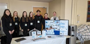 Llyfr ryseitiau yn ennill lle yn ffeinal cystadleuaeth Menter yr Ifanc
