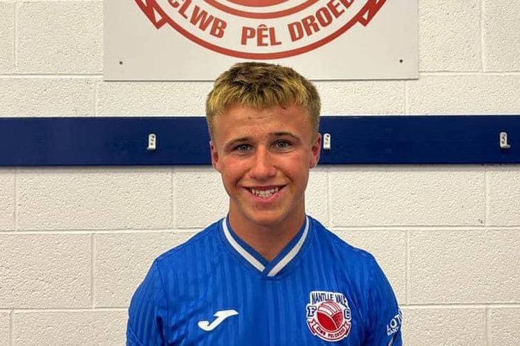 Cian Dafydd bagged a brace for Nantlle Vale against Llangefni