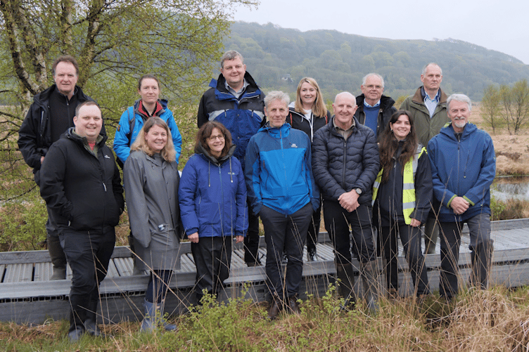 Cabinet Secretary for Climate Change and Rural Affairs, Huw Irranca-Davies MS and Sir David Henshaw, Chair of NRW were joined by colleagues from the Welsh Government, NRW, Ofwat and Dŵr Cymru, on a visit to the Teifi catchment. The abandoned Abbey Consols metal mine is one of the highest priority sites for remediation in Wales. It contributes to tonnes of harmful metals entering the Afon Teifi each year, causing failure to achieve ‘Good’ Water Framework Directive (WFD) status for many kilometres downstream of the site.