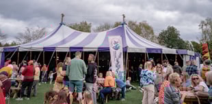 8,000 descend on Machynlleth for a raving and raucous Comedy Festival
