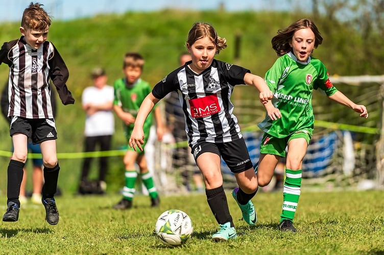 Aberaeron, Ceredigion, Wales  - 05 May 2024:  Sunday - Under 8âs,11âs, 12s and 16âs Aberaeron Football Festival at  School Rugby Field Aberaeron.  (Pic by Rhys Barron/Pitchsideimages) 