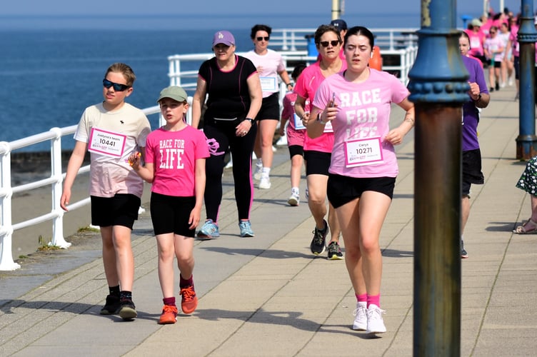 The Race For Life, Aberystwyth: Photo by Beverley Hemmings