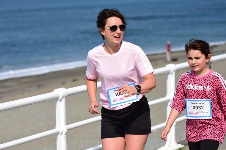 The Race For Life, Aberystwyth: Photo by Beverley Hemmings
