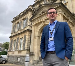 Carmarthenshire Council leader resigns