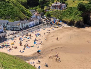Three Ceredigion beaches achieve blue flag status