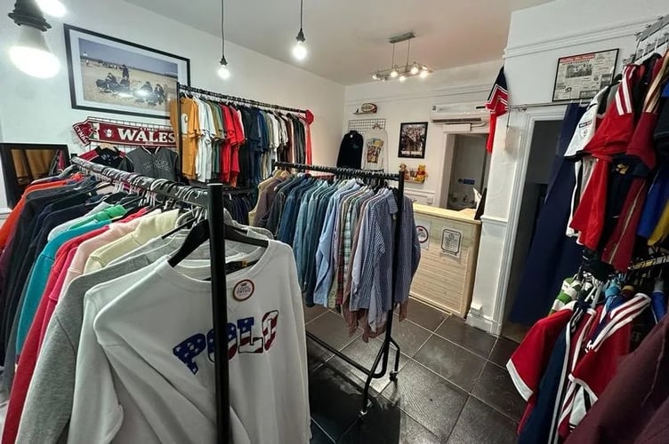 Cymro Vintage Caernarfon has been supported with Menter Mon funding
