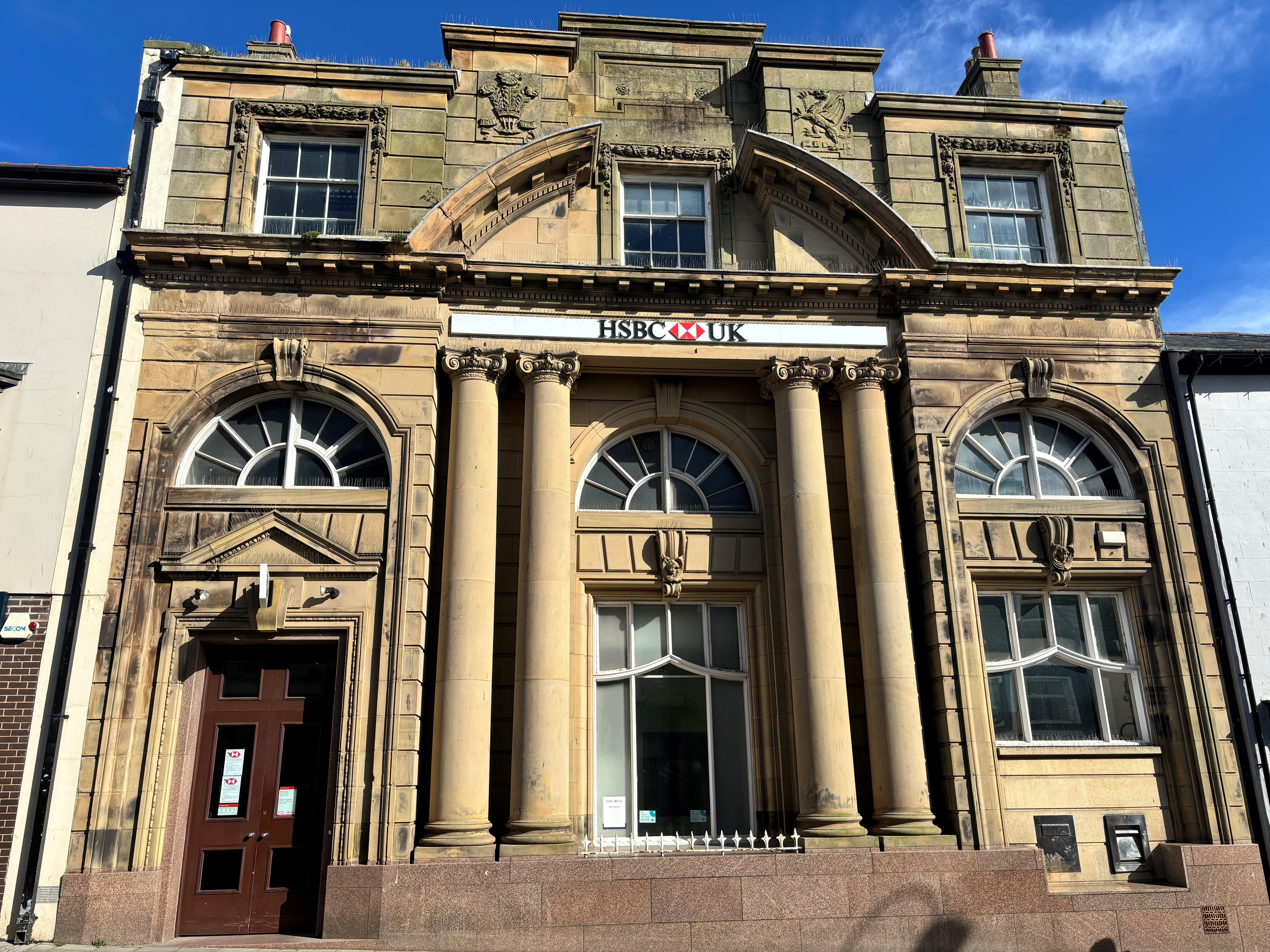 Aberystwyth bank to close - but only temporarily - Vimarsana News