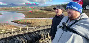Porthmadog man's 10 stone weight loss challenge