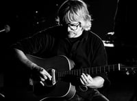 Former frontman of Mercury nominated band I Am Kloot heads to Mwldan