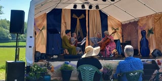 Sun shines down for Goginan's Proms in the Field
