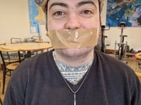 Stephen holds 50-hour silence for the censored