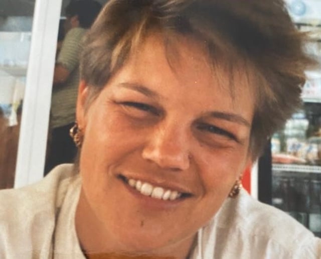 Man fundraises for wife who passed away suddenly of 'dire' lung cancer