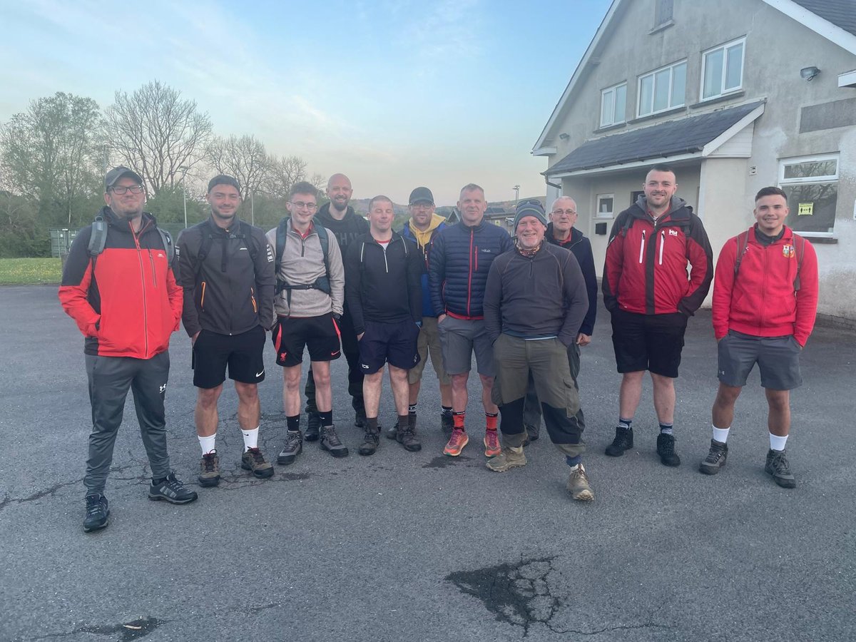 Posties raise £3,000 in memory of friend