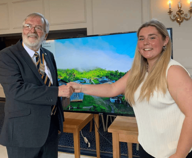 Student thanks Rotary for supporting Fiji adventure