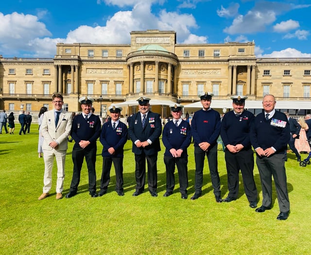 New Quay RNLI celebrate at Buckingham Palace