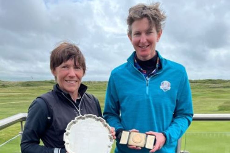 Sian Nickson, winner of the St Leger Carter Salver (left) and Alex O'Brien, winner of the Rieben Gold Medal