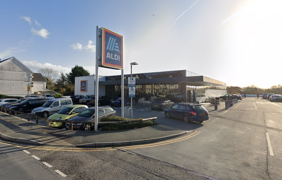 Man fined for stealing from Aldi in Cardigan