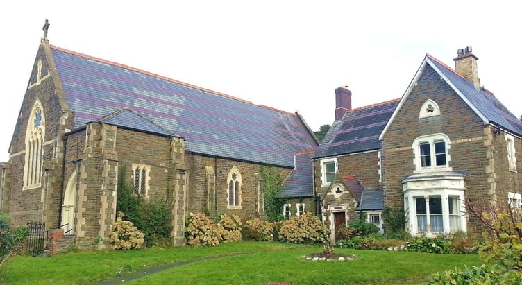 Neuadd Gwenfrewi