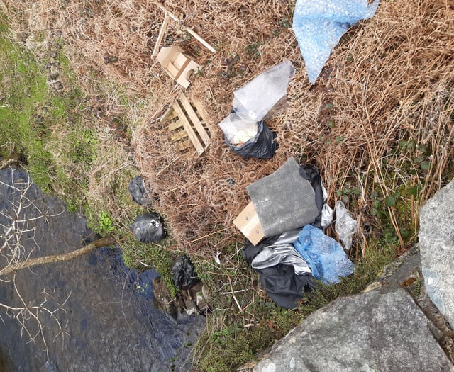 Criccieth man ordered to pay over £1,000 for fly-tipping