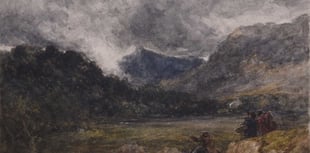 Snowdonia watercolours and jewellery make £50,000 at auction