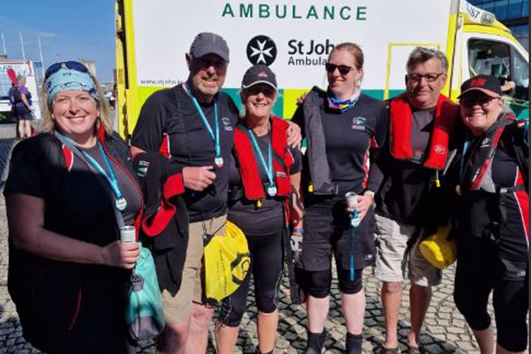 Madog's crew with their medals (Kaz is pictured on the right)